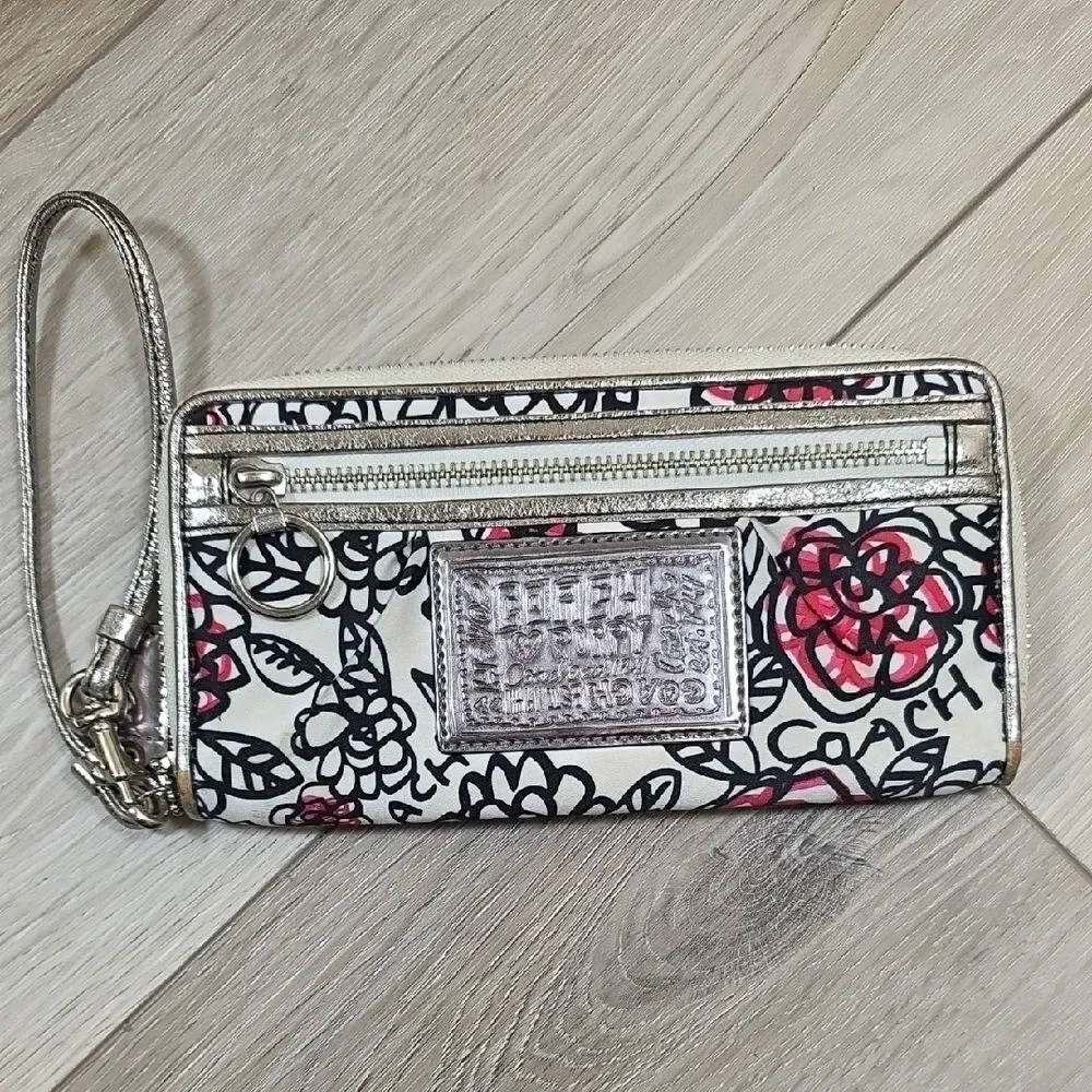 Coach Poppy Glam Tote With Matching Zip-Around Wallet - Picture 13 of 15